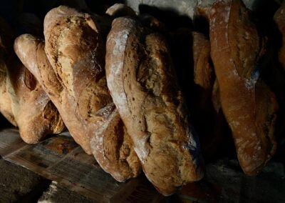 Vente de pain au moulin - Vendredi 15 décembre 2023 - Photo Hervé