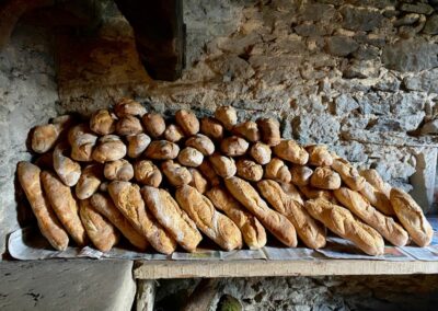 Vente de pain au moulin - Vendredi 15 décembre 2023 - Photo Hervé